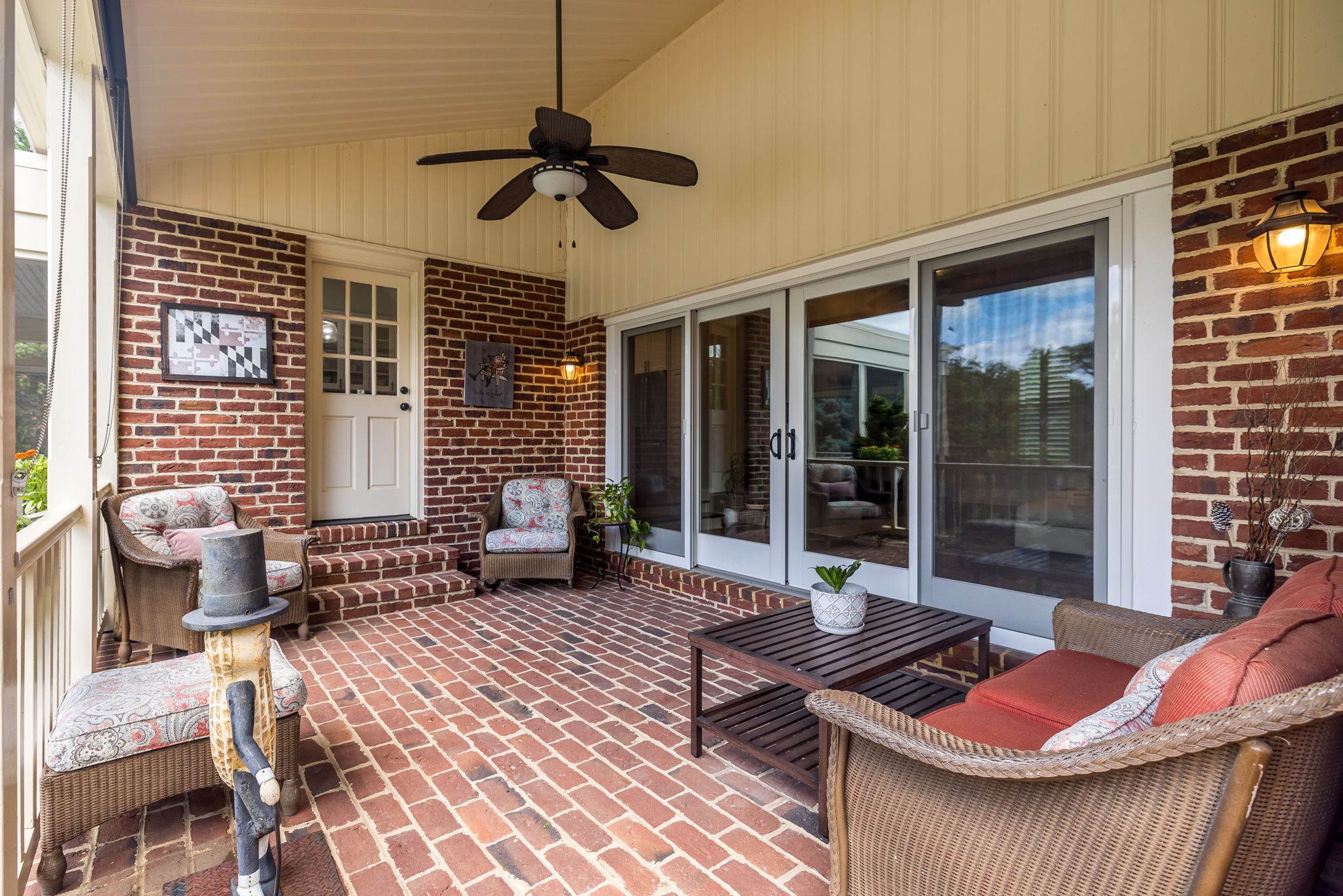 Second Patio with Pool access