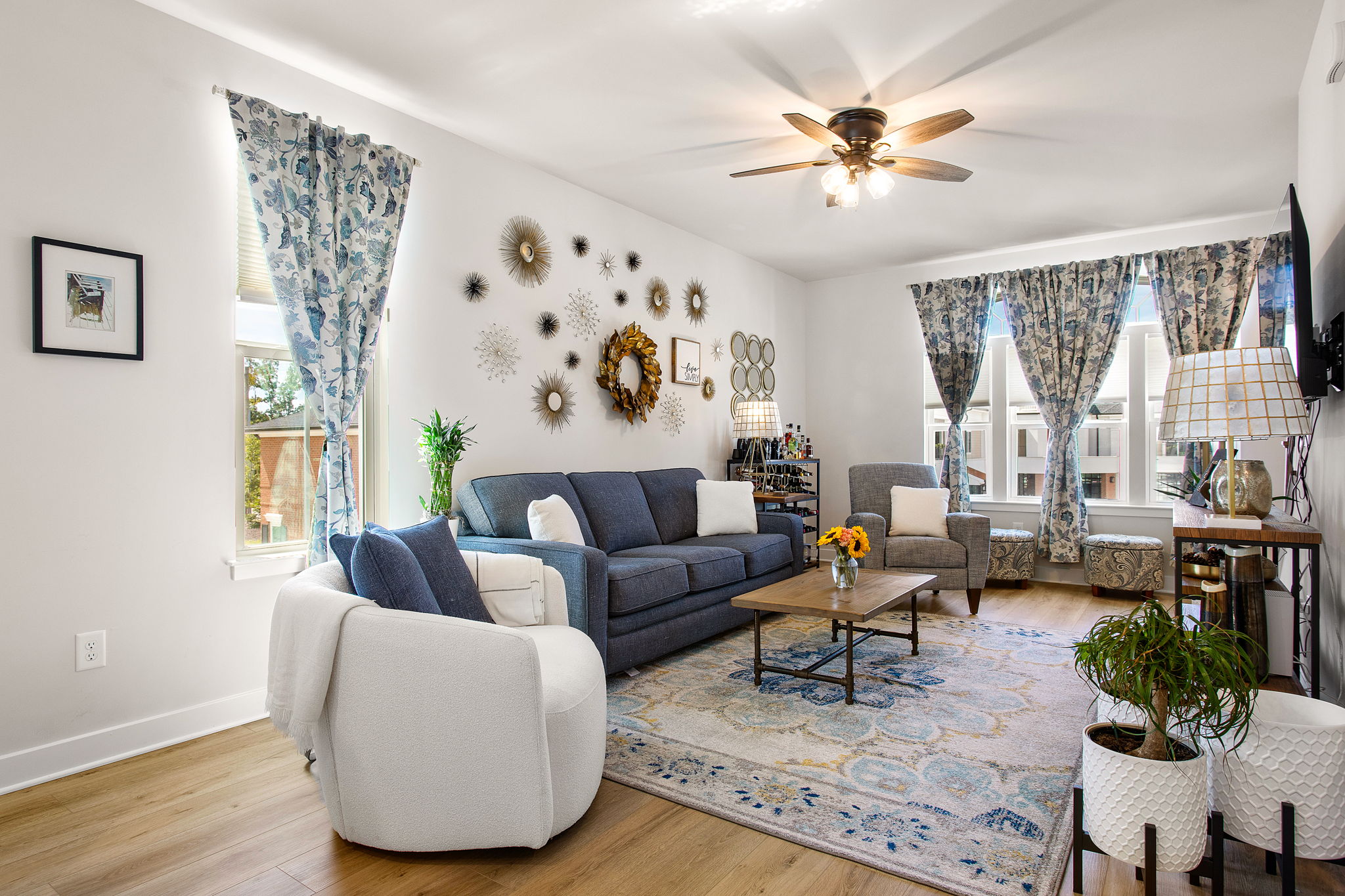 11-Family Room
