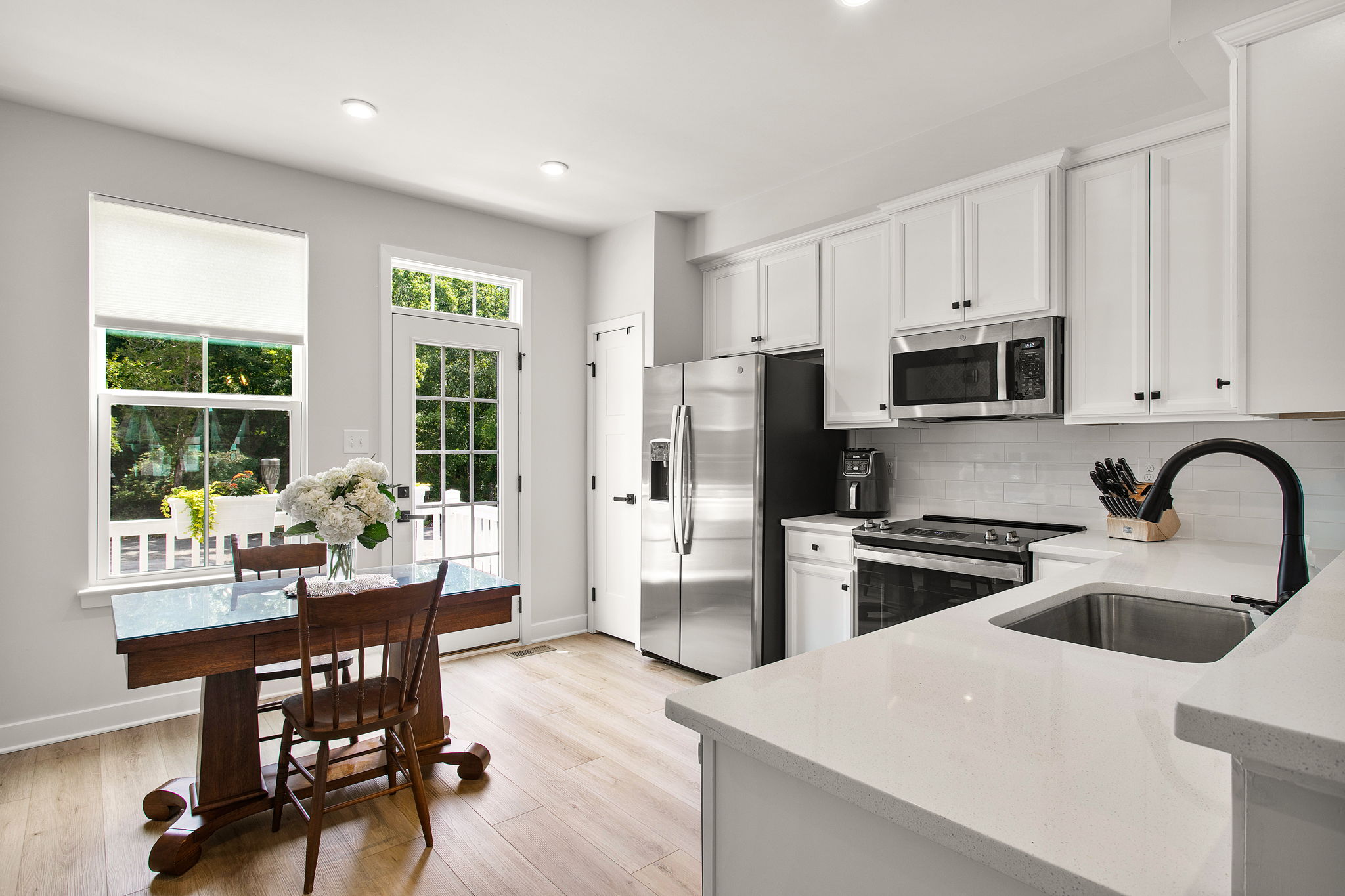 15-Kitchen