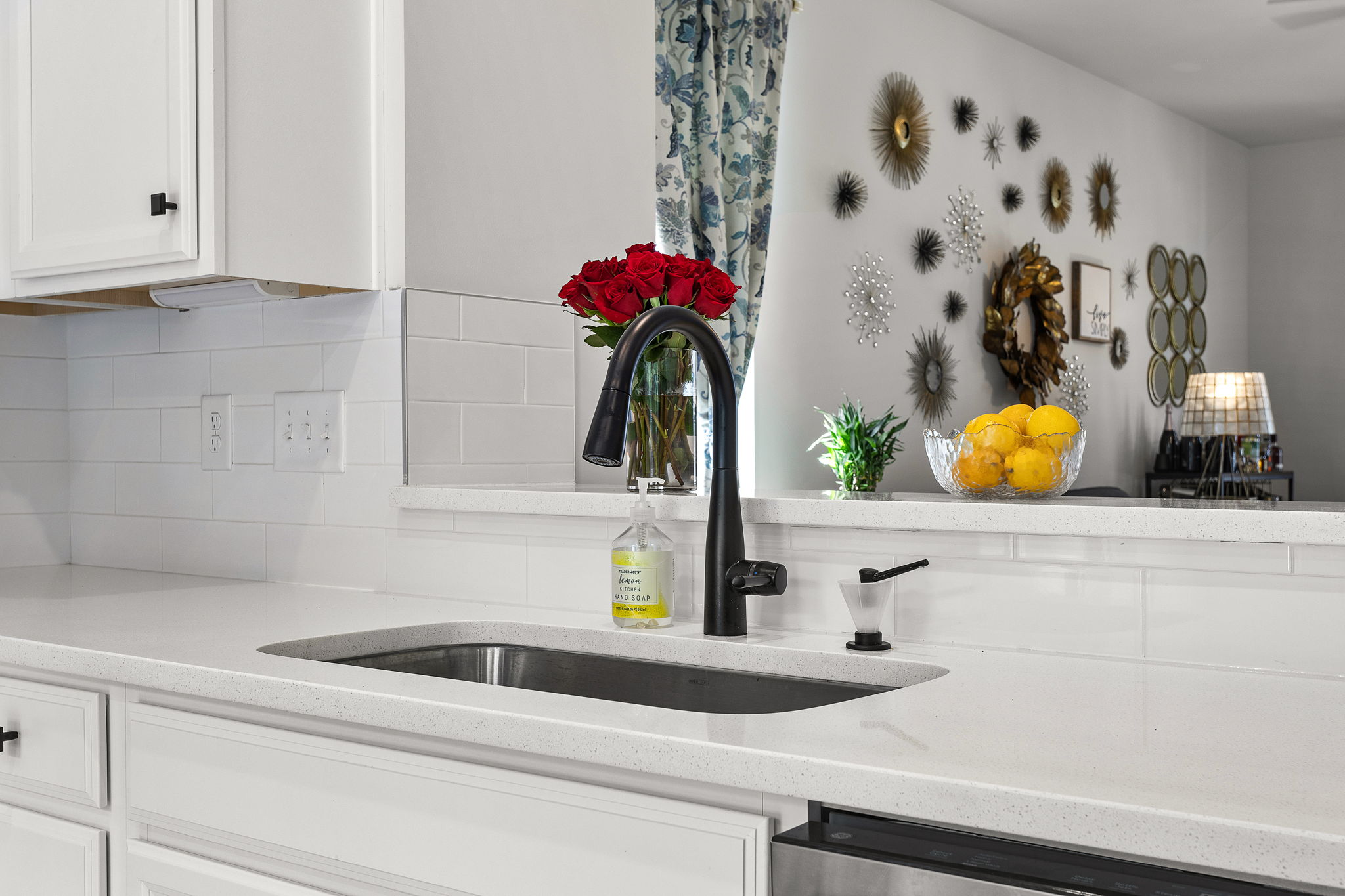 18-Kitchen Sink