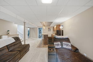  Photo 47