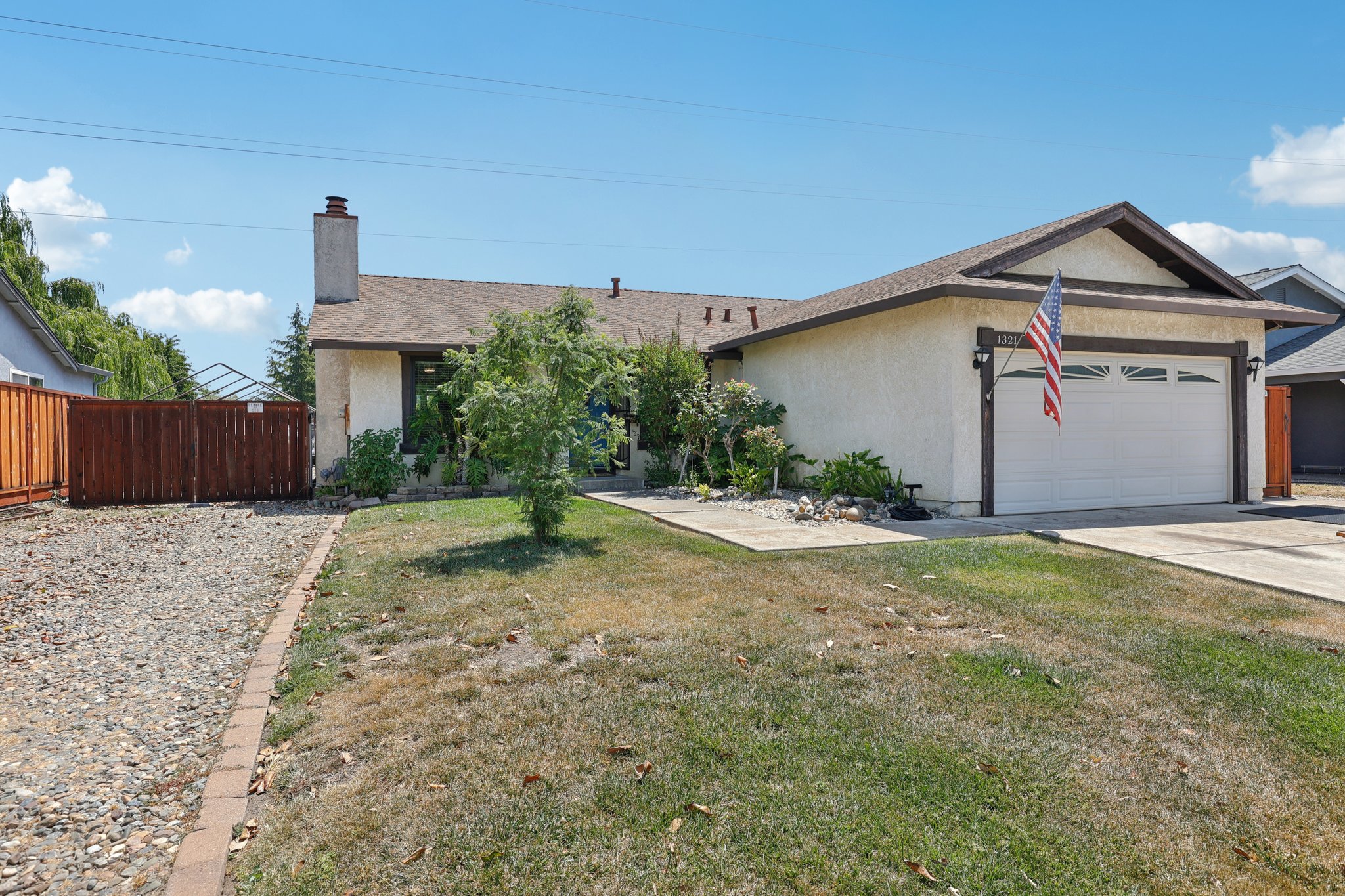 Heather Ln-0506-005.jpg