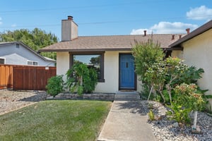 Heather Ln-0506-006.jpg