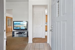 Heather Ln-0506-007.jpg