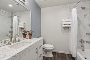 Heather Ln-0506-023.jpg