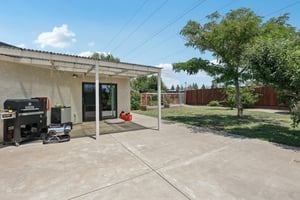 Heather Ln-0506-030.jpg