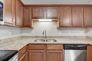Lake Dr W 117-008