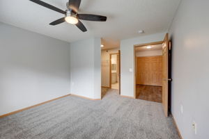 Lake Dr W 117-019