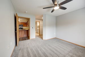 Lake Dr W 117-012