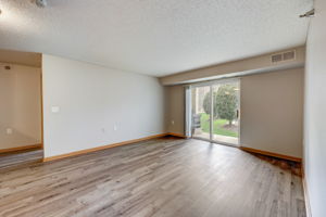 Lake Dr W 117-004
