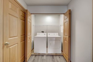 Lake Dr W 117-024