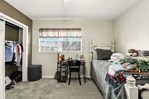  Photo 38