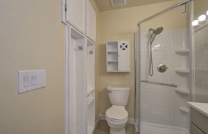  Photo 29