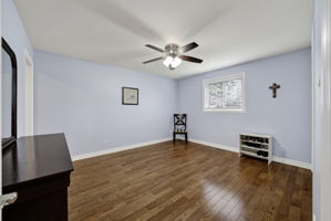  Photo 23