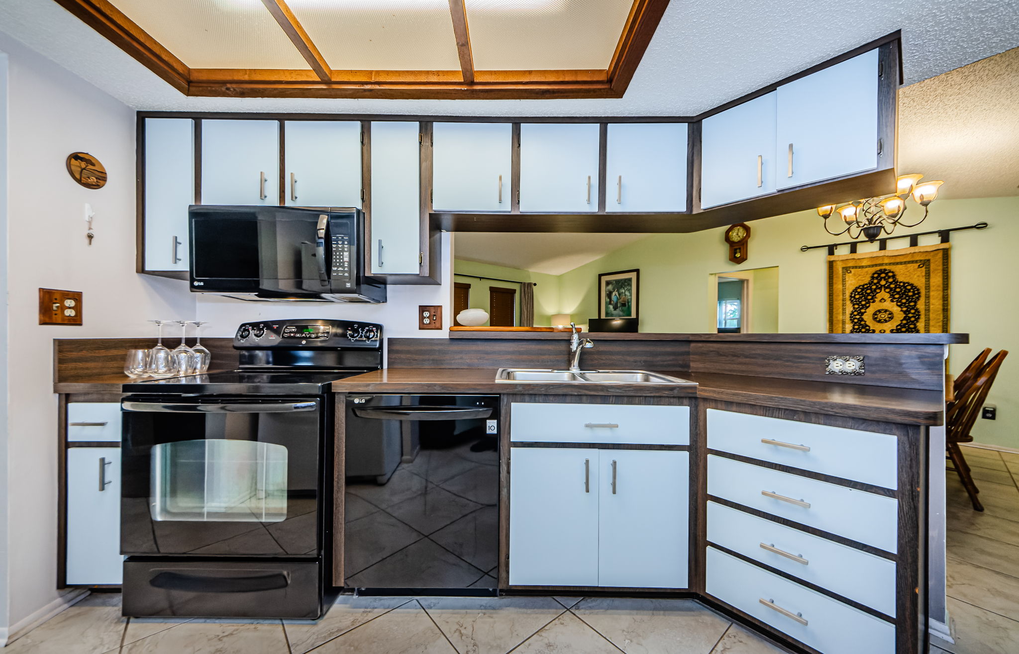 Kitchen 1