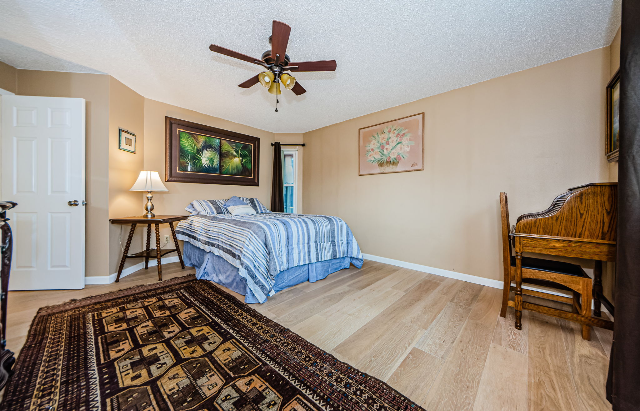 Master Bedroom 1b