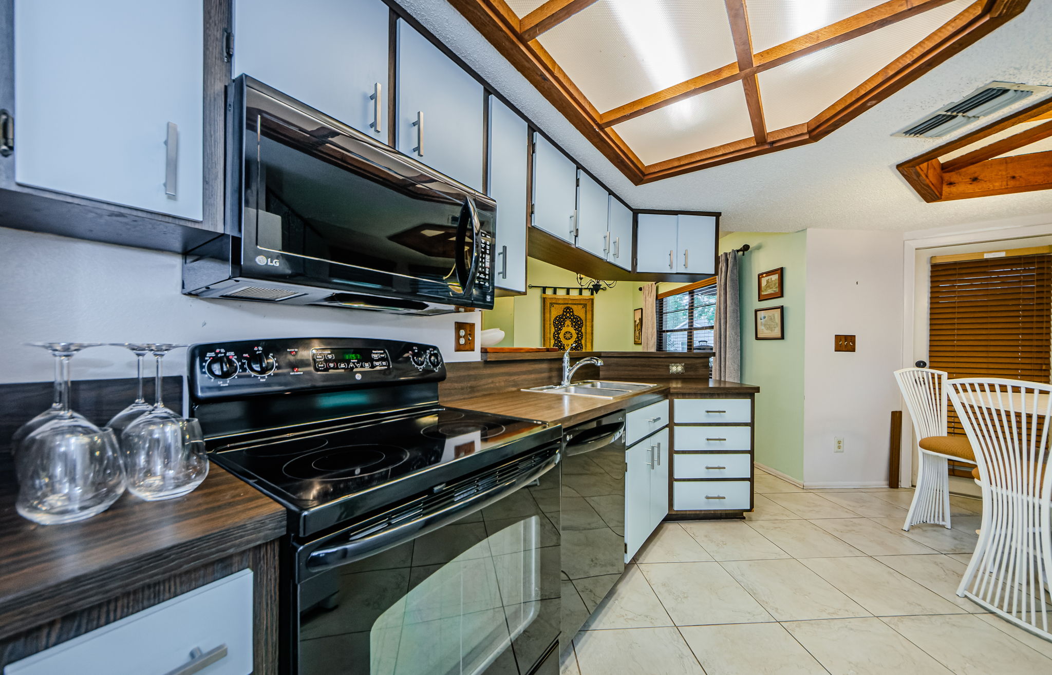 Kitchen 2