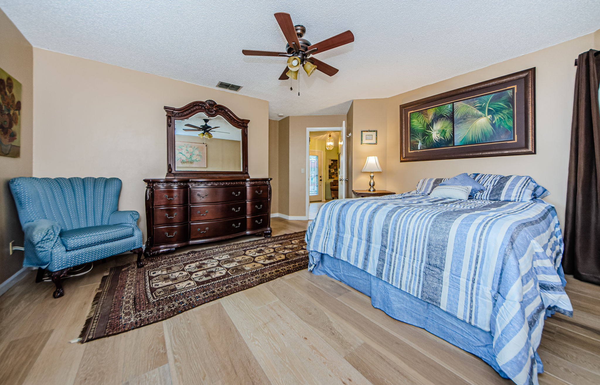 Master Bedroom 1c