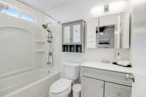 Saddle Ridge Rd-016