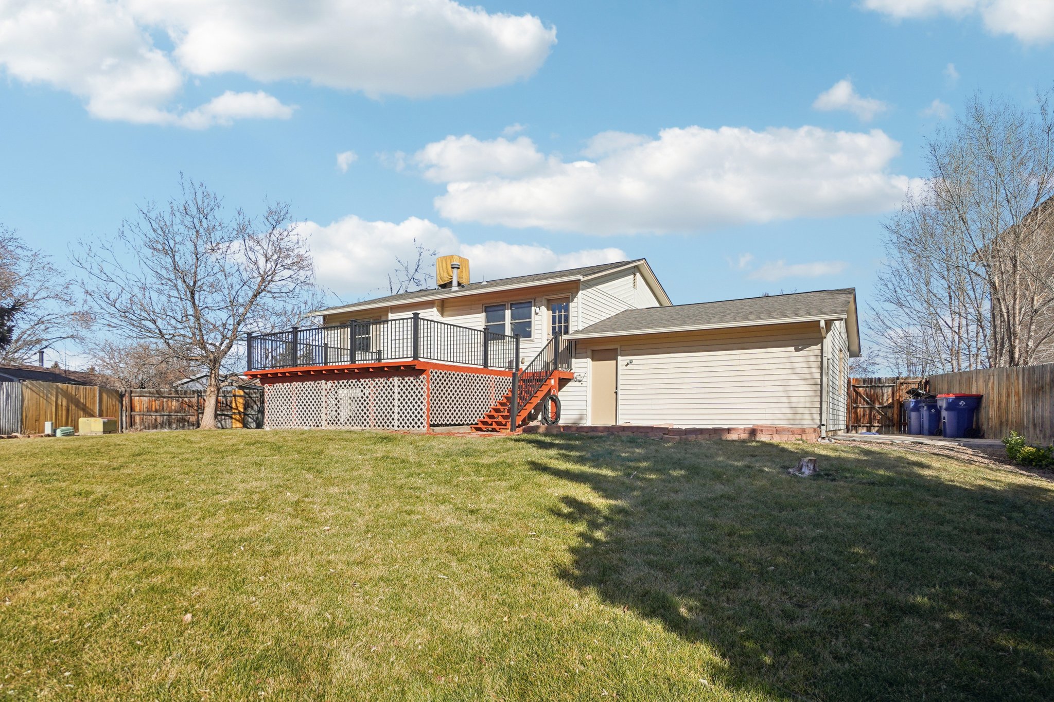 Alcott Cir-S0201-036.jpg