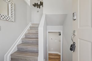 Alcott Cir-S0201-005.jpg