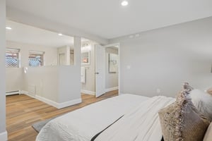 Alcott Cir-S0201-024.jpg