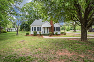  1322 Mecklenburg Hwy, Mooresville, NC 28115, US Photo 1