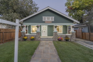  Photo 0
