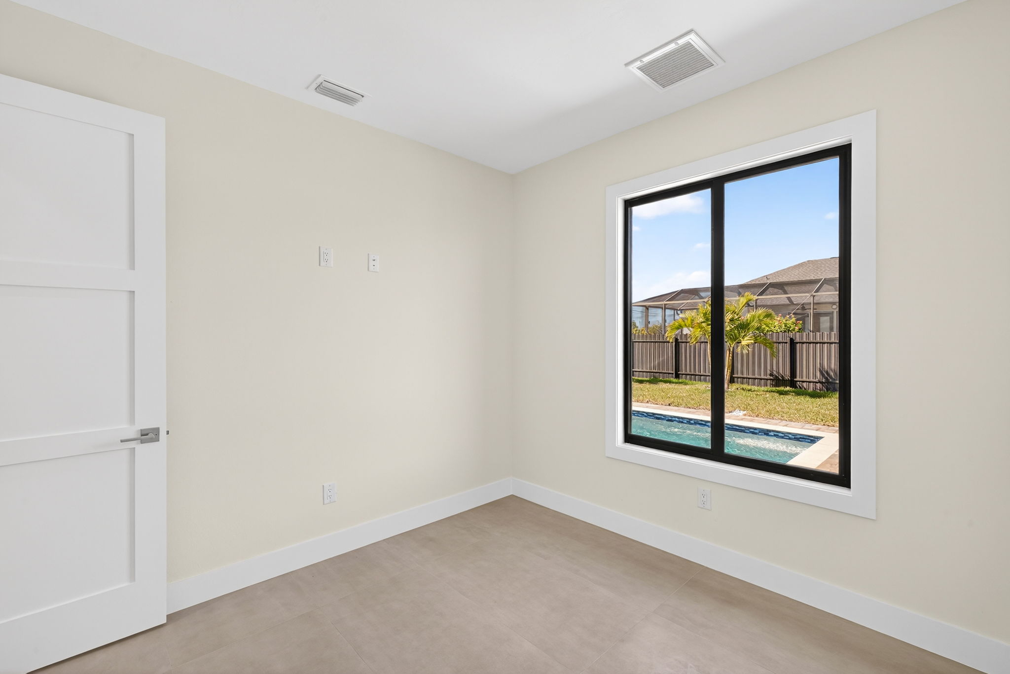 Guest Bedroom 2 - 3 of 3