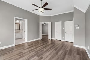 W Forest Dr-L1008-016.jpg