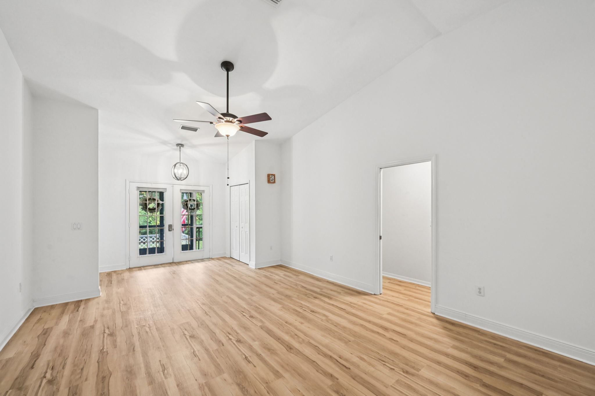 13221 N Branch Rd-L1012-007