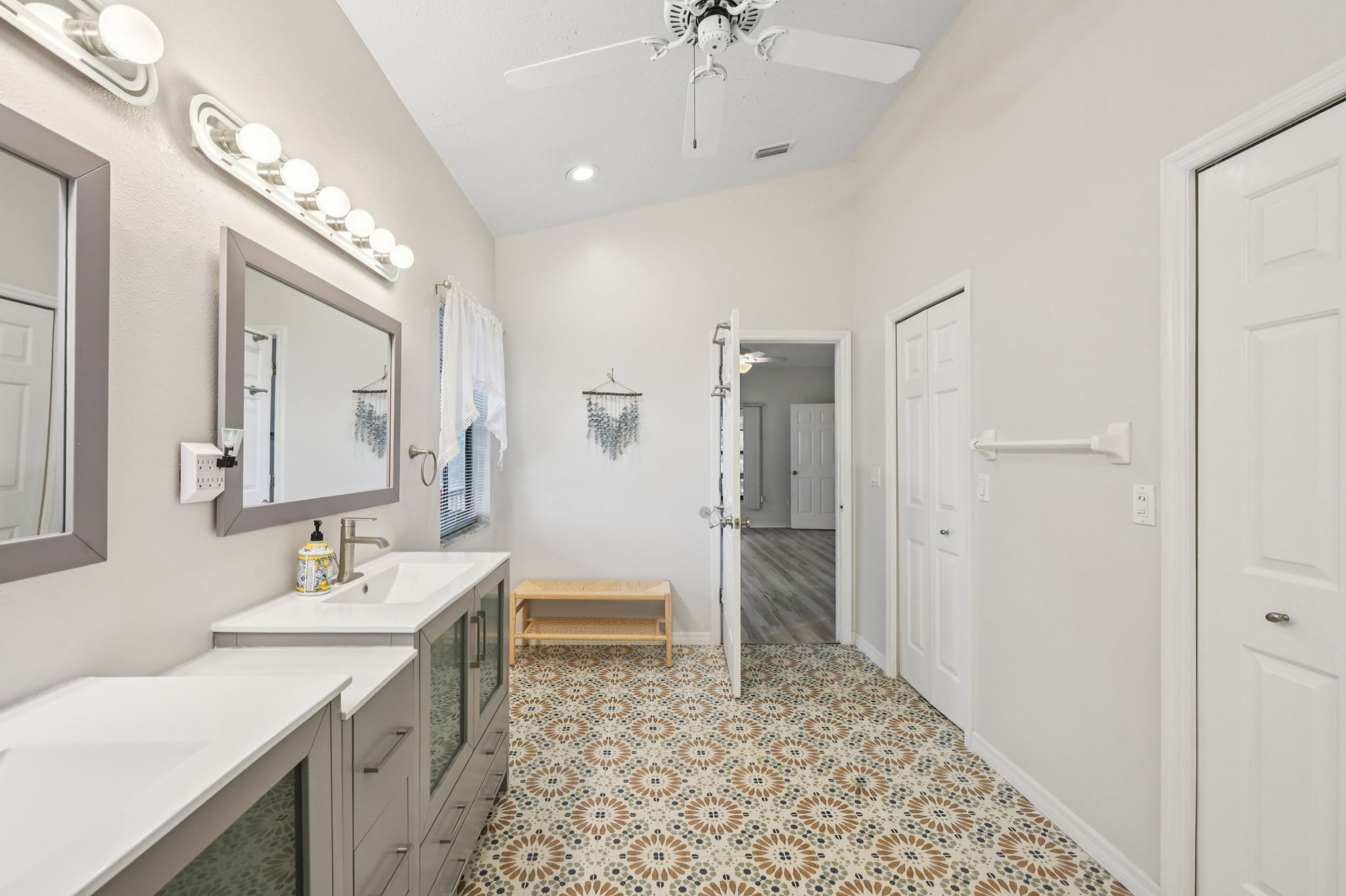 13221 N Branch Rd-L1012-024