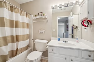 Marrywood Dr-S0501-035.jpg