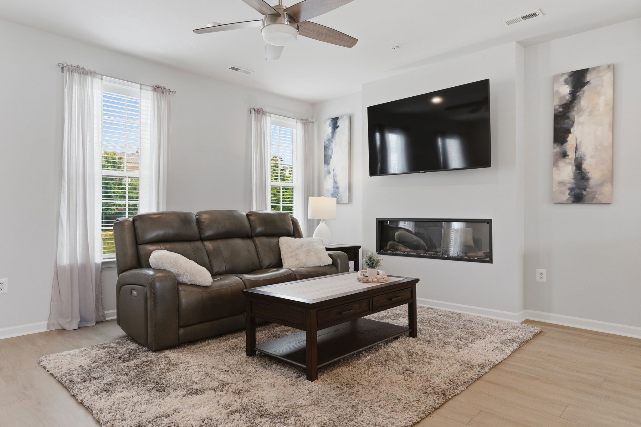05-Living Room