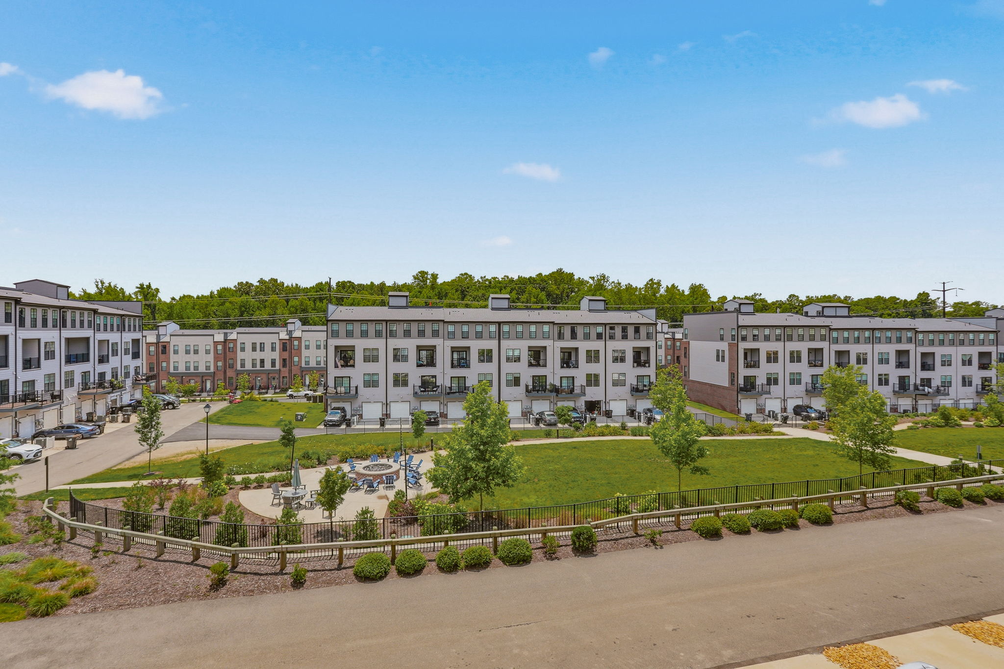 16-Balcony View