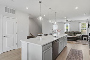 11-Kitchen