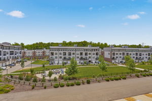 16-Balcony View