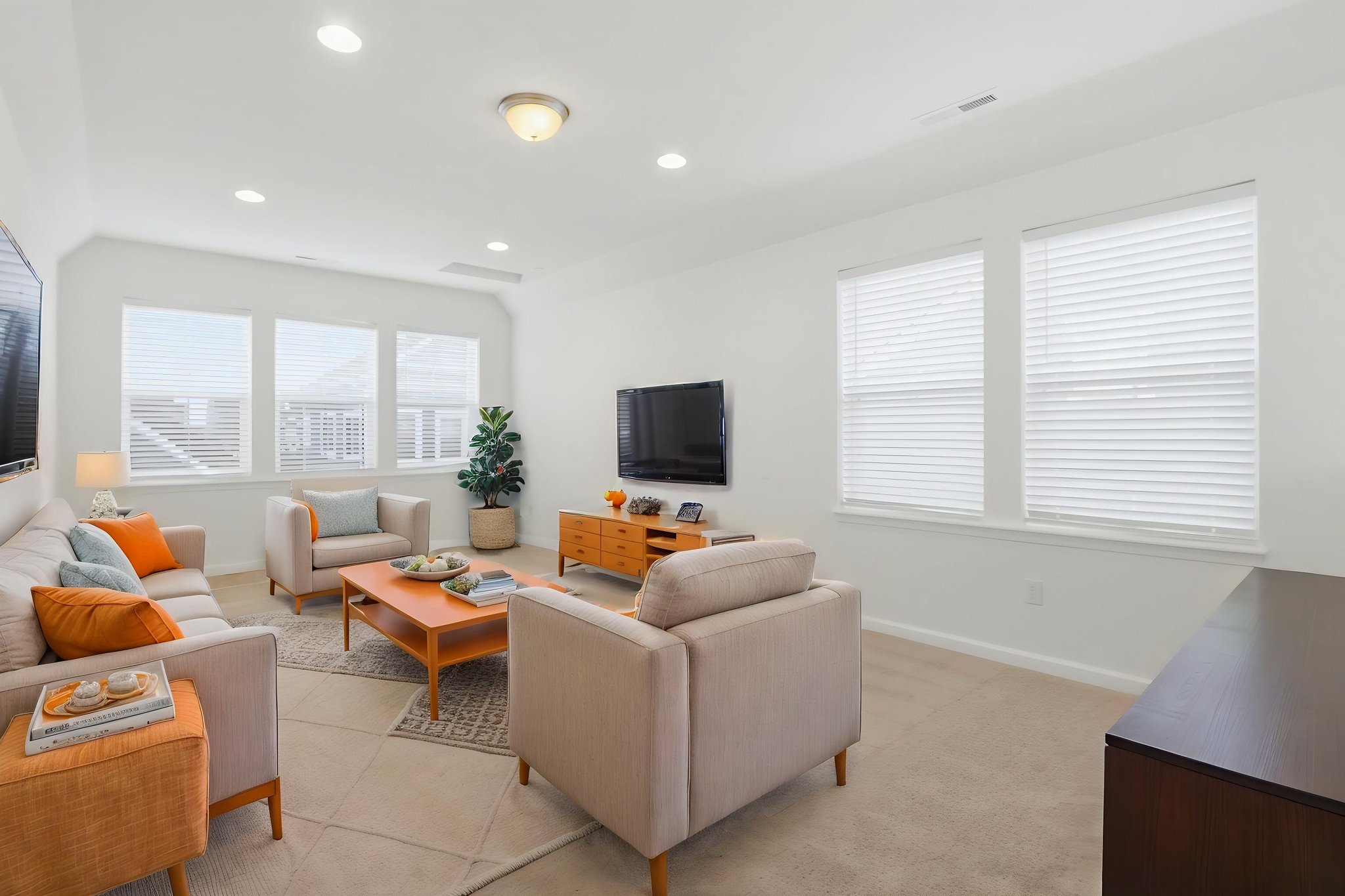 Property_Expressions_13227_E_131st (32) virtually staged.jpeg