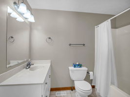  Photo 31