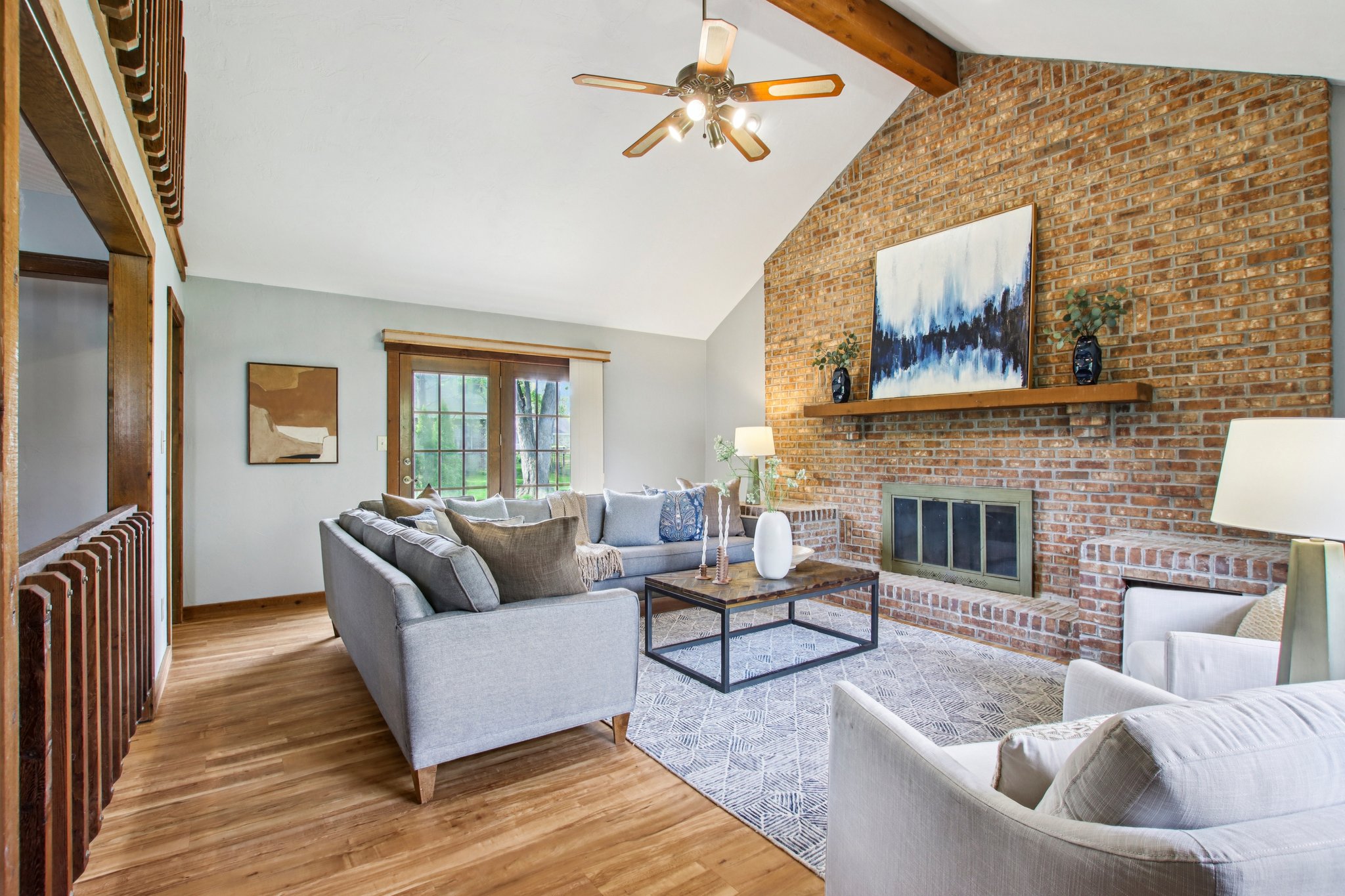 Thistlewood Ct-S1804-009.jpg