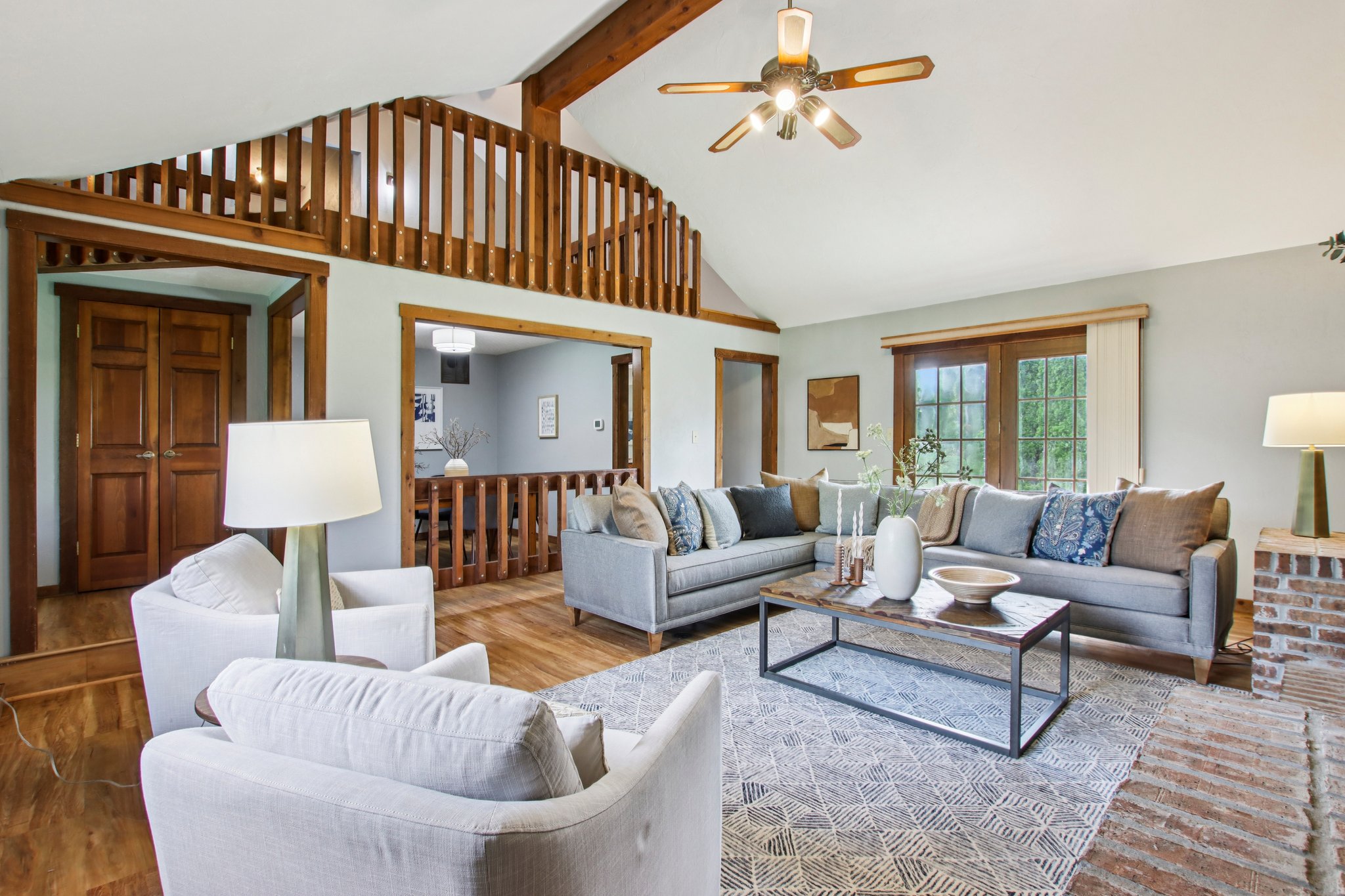 Thistlewood Ct-S1804-012.jpg