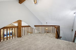 Thistlewood Ct-S1804-025.jpg