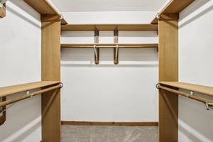 Thistlewood Ct-S1804-035.jpg