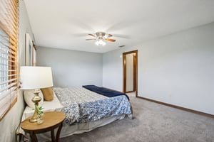 Thistlewood Ct-S1804-038.jpg