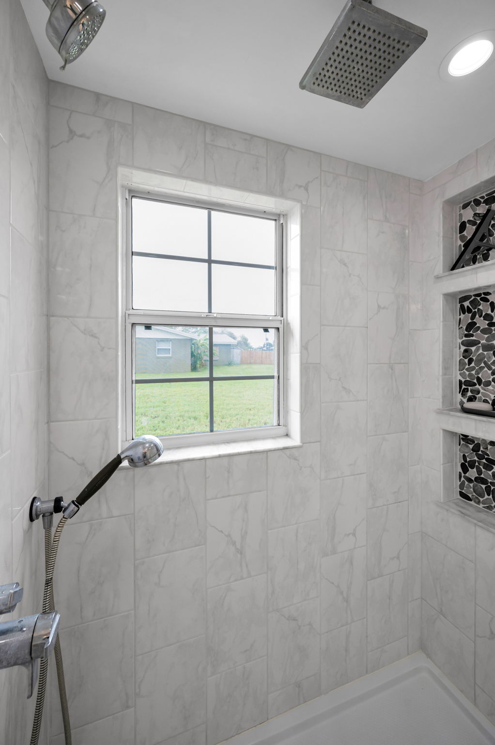 Bathroom1b