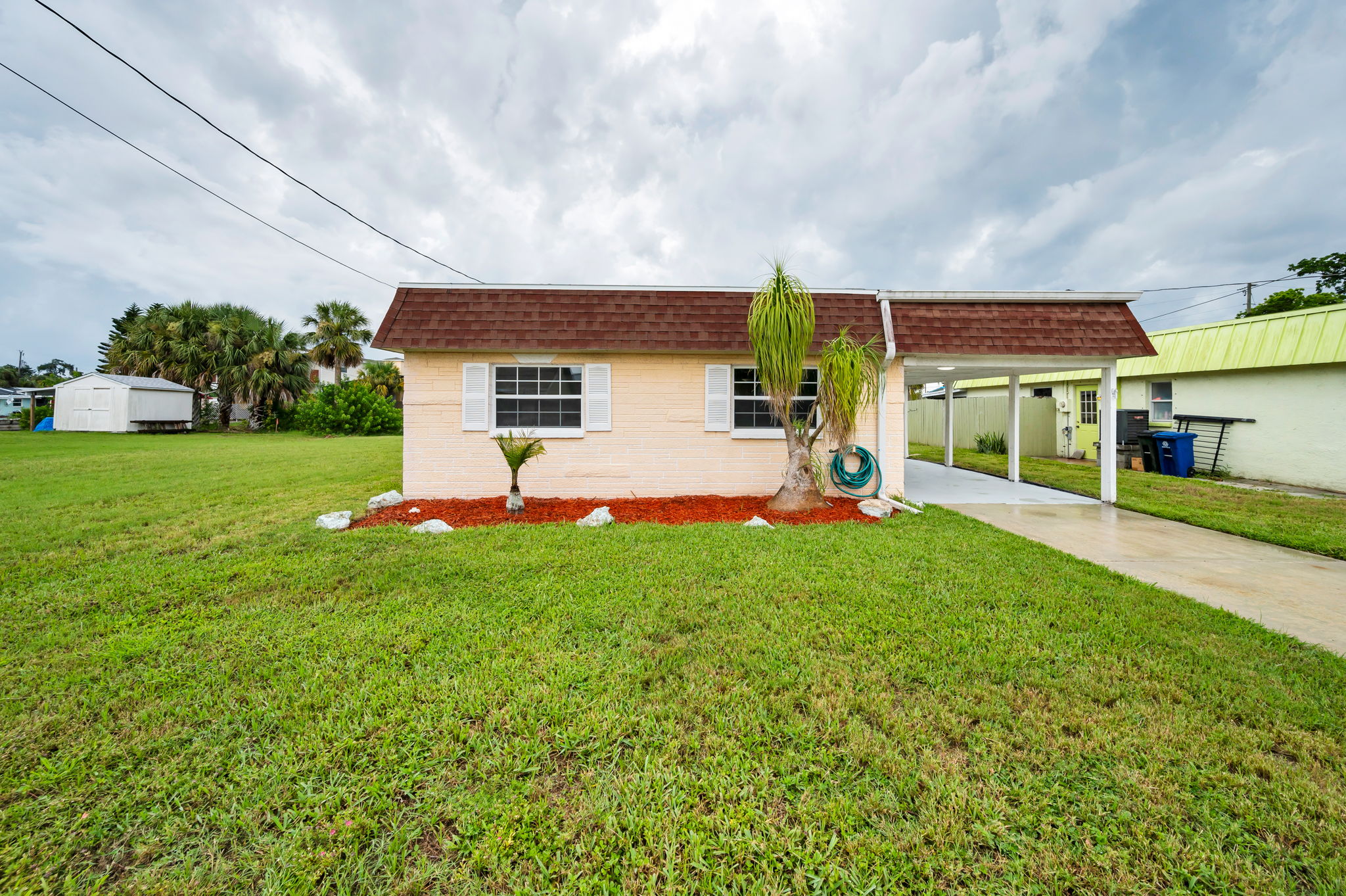 Front Exterior6