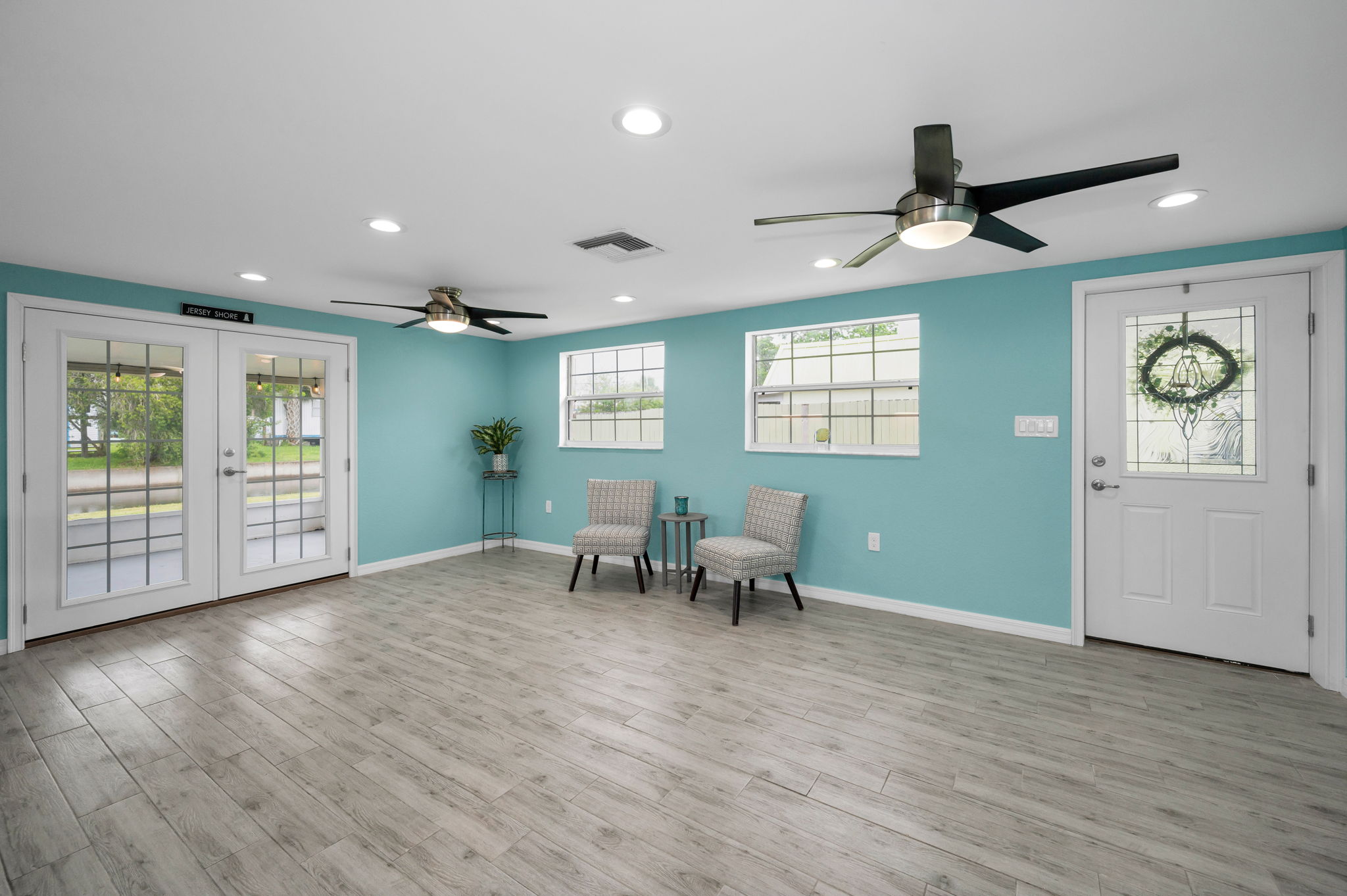 Living Room2