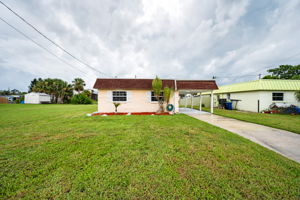 Front Exterior4