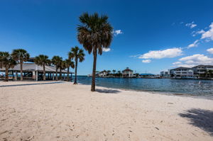 Hudson Beach3
