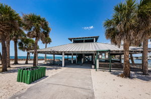 Hudson Beach7